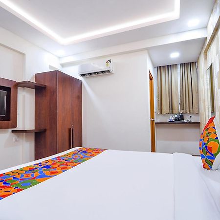 Fabhotel Ellegant Inn Bangalore Buitenkant foto