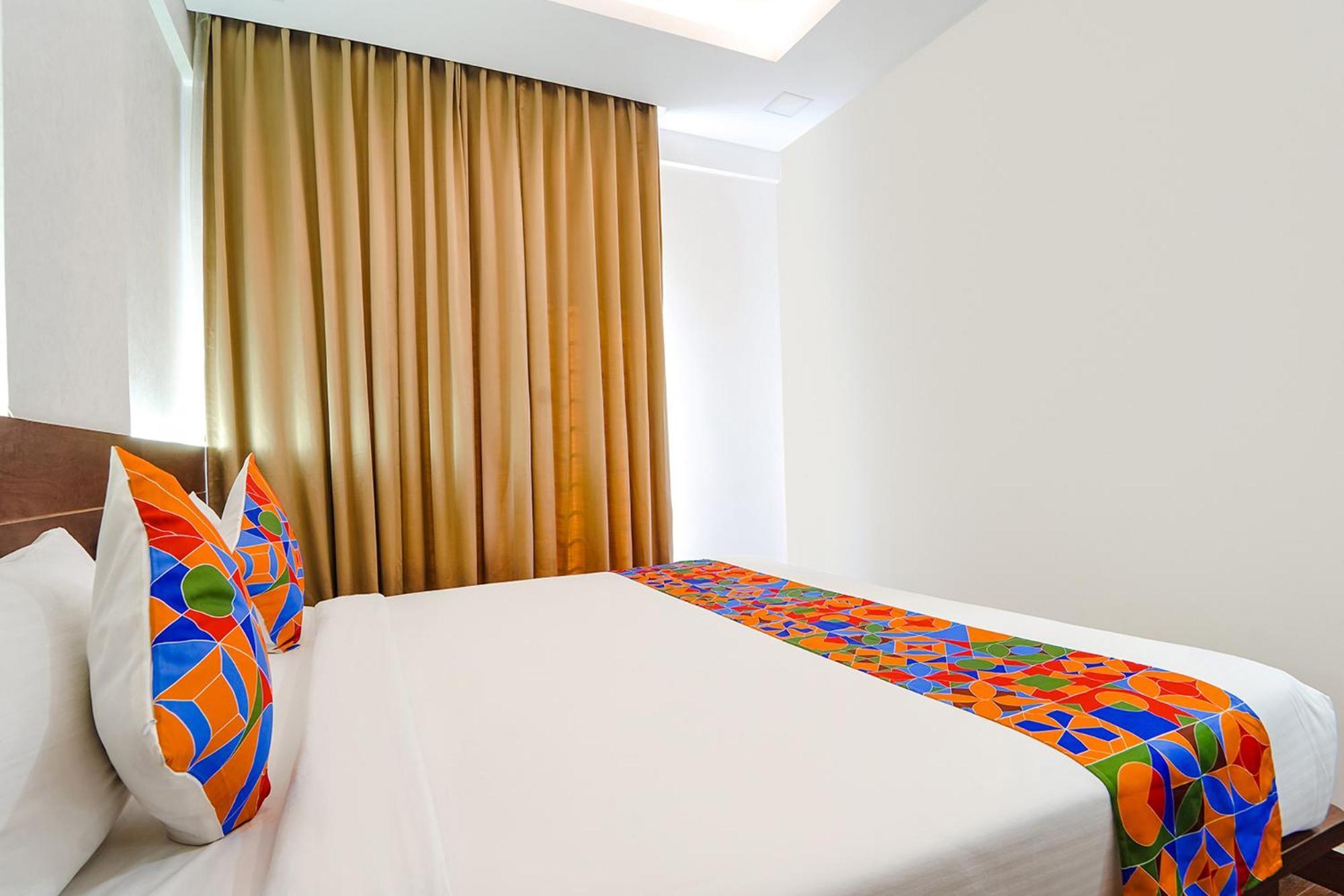 Fabhotel Ellegant Inn Bangalore Buitenkant foto