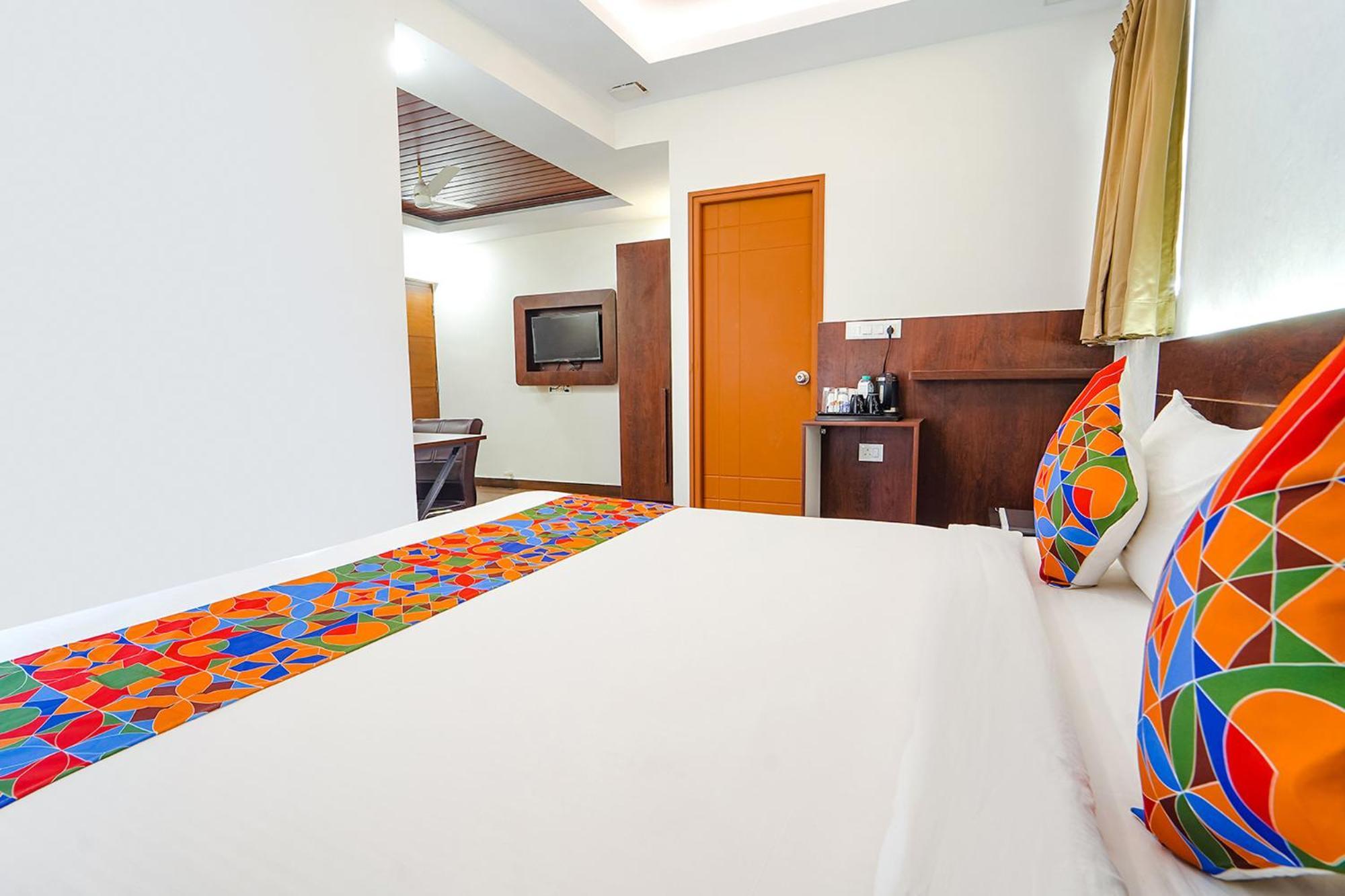 Fabhotel Ellegant Inn Bangalore Buitenkant foto