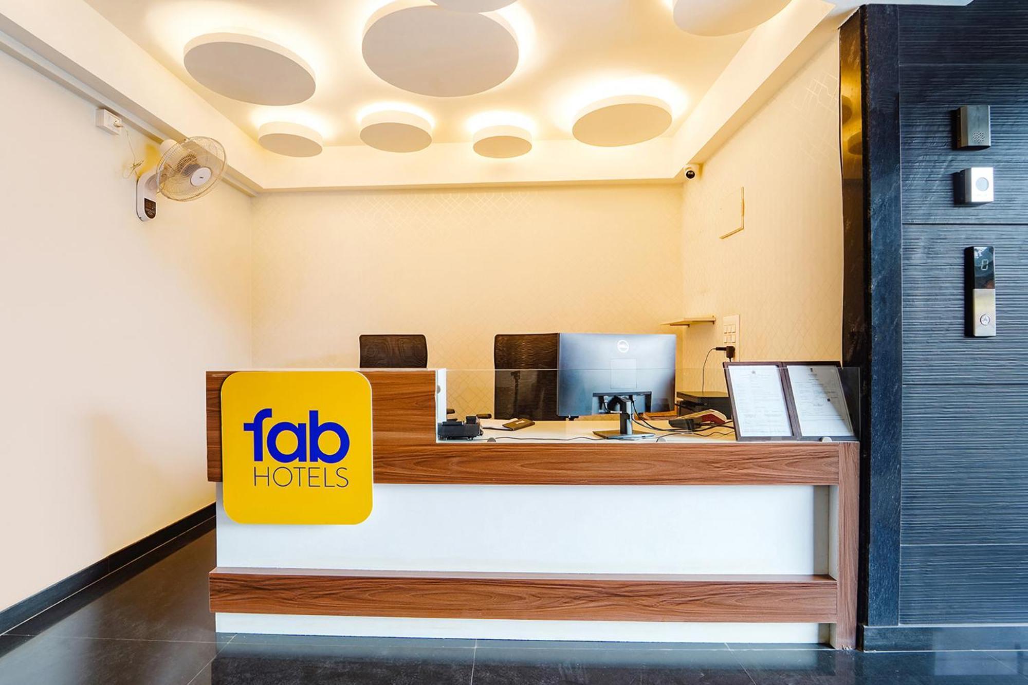 Fabhotel Ellegant Inn Bangalore Buitenkant foto