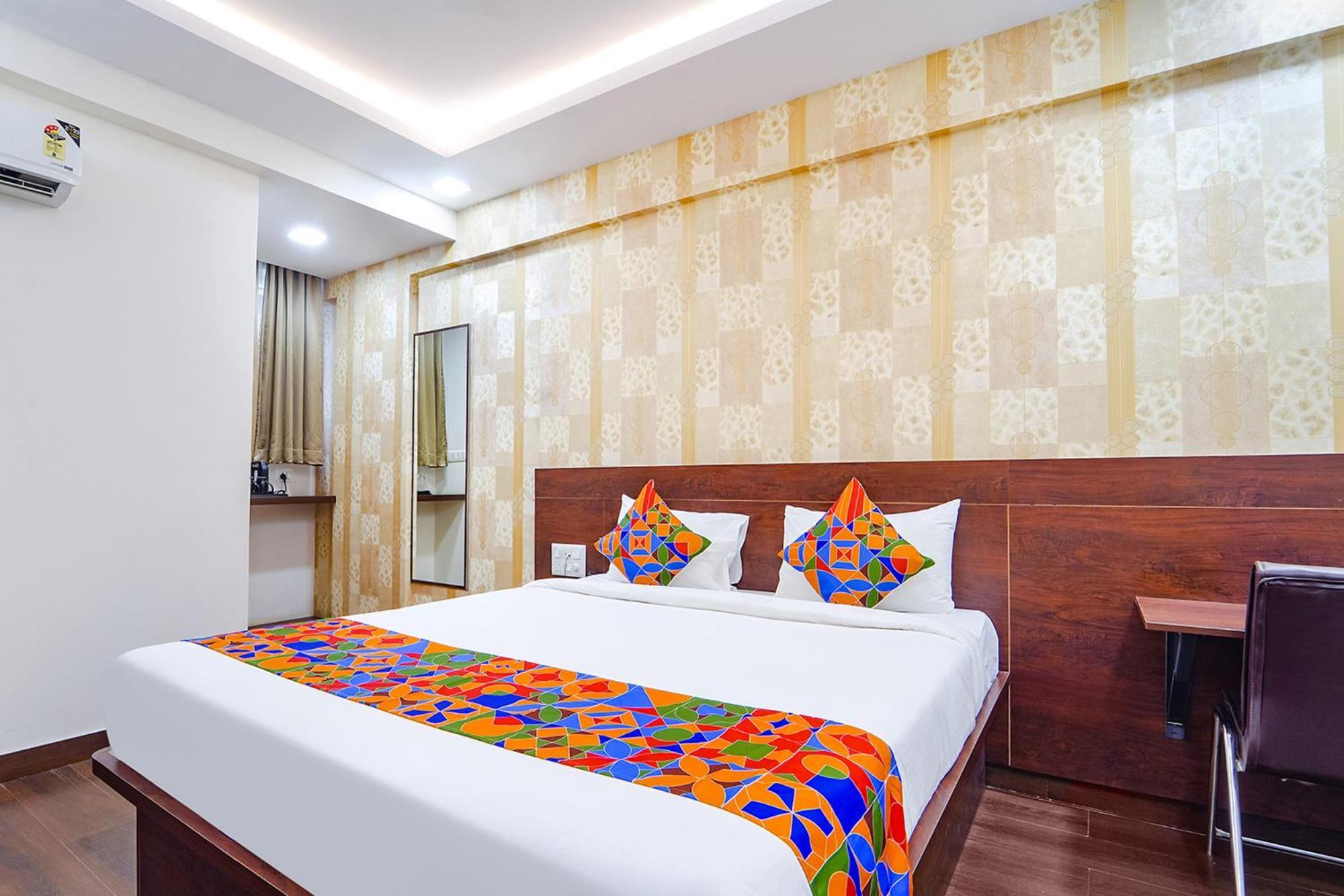 Fabhotel Ellegant Inn Bangalore Buitenkant foto